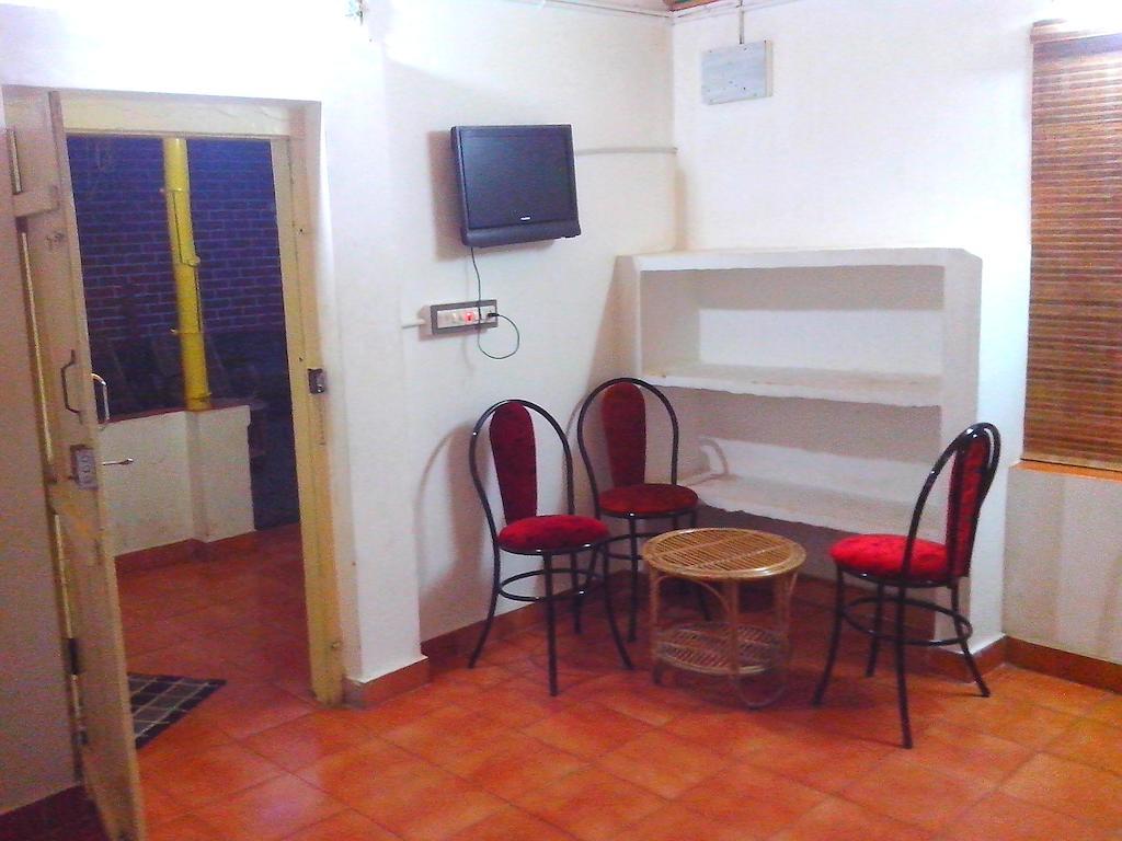 Green Garden Cottage Thekkady Habitación foto