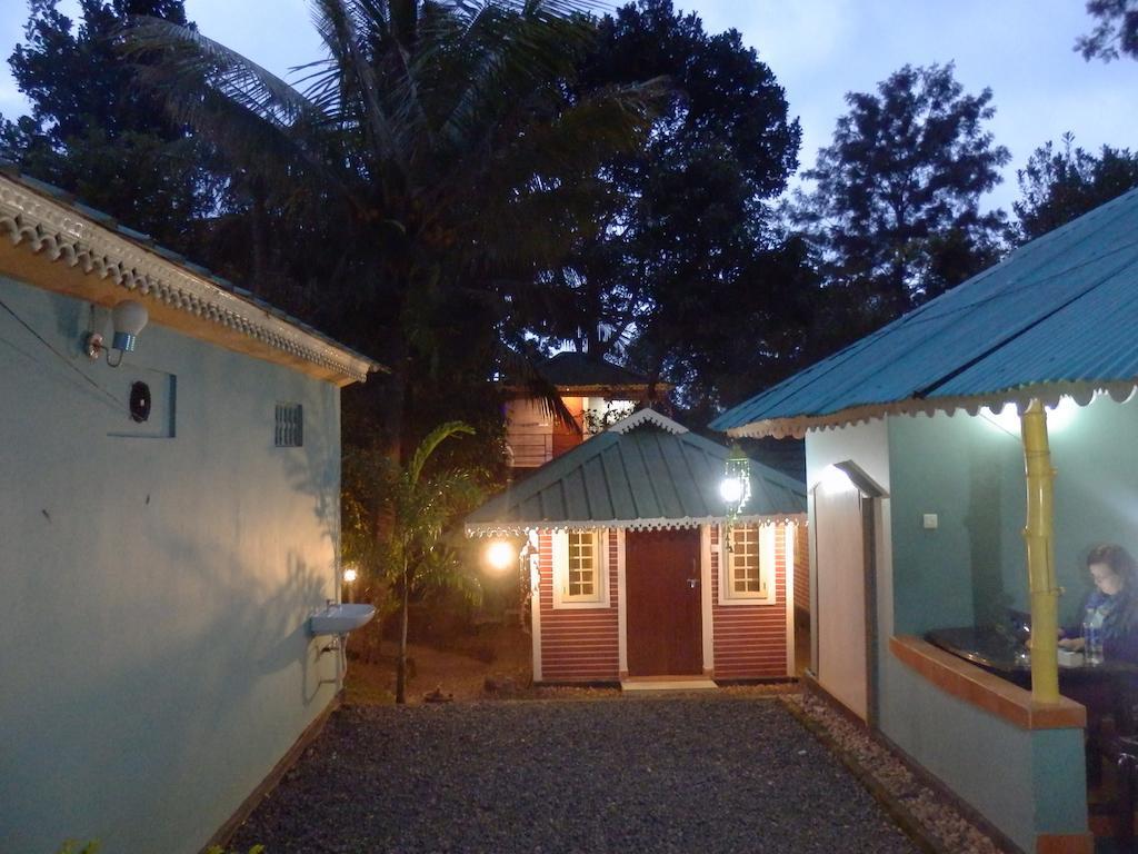 Green Garden Cottage Thekkady Exterior foto